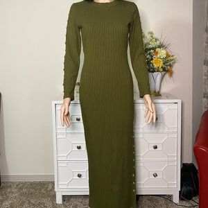 Beautiful Maxi Olive 🫒 Dress Size S